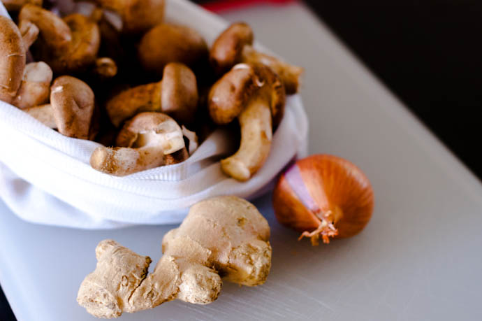 Ingredients for fish en papillote with shitake mushrooms | Cook Smarts by Jess Dang Ingredients for fish en papillote with shitake mushrooms | Cook Smarts by Jess Dang