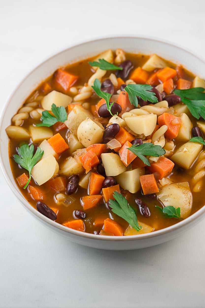 Minestrone Soup with Sundried Tomato Pesto #recipe via @cooksmarts