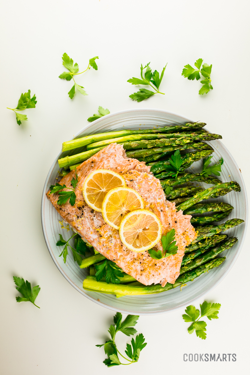 Lemon-Garlic Salmon with Asparagus – Cook Smarts